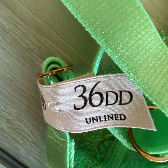 Victoria’s Secret Wicked Unlined Boho Embroidery Balconette Bra GREEN 36DD NWT - Picture 7 of 9